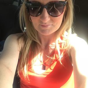 Meet your Posher, Lindsay